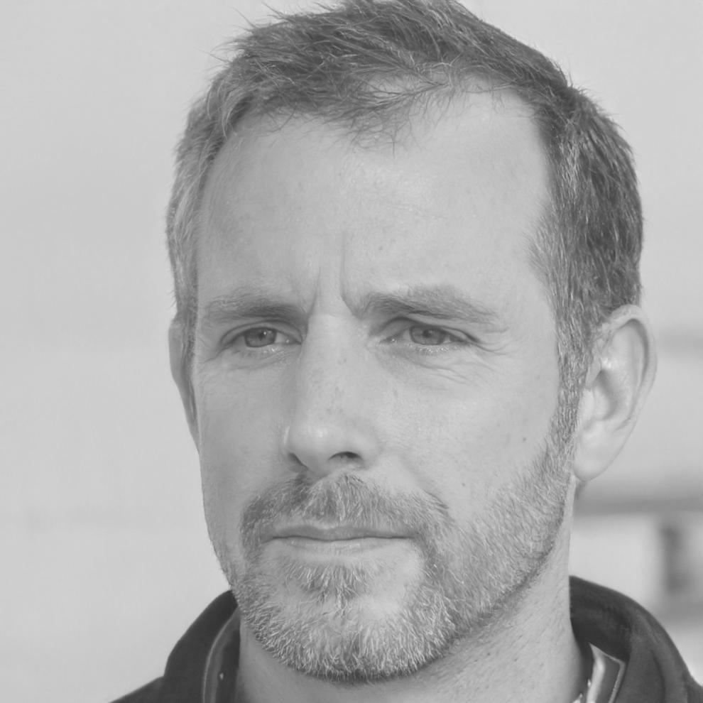 Retrato profesional de Omar Soto